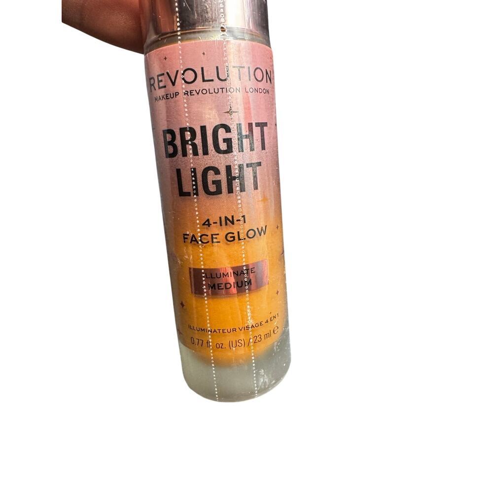 NWT Revolution Bright Light 4-in-1 Face Glow Shade Medium SEALED